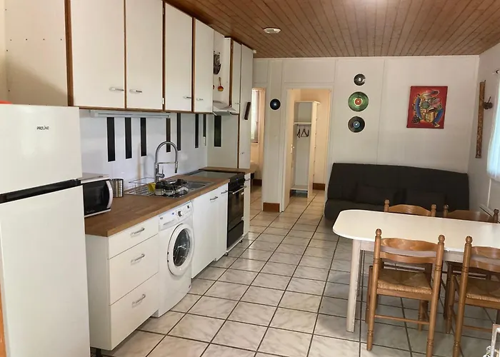 Camping Résidence Les Chênes