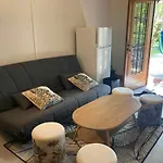 مكان تخييم Les Chenes Parisot (Tarn-et-Garonne)