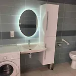 Les Chenes مكان تخييم Parisot (Tarn-et-Garonne)